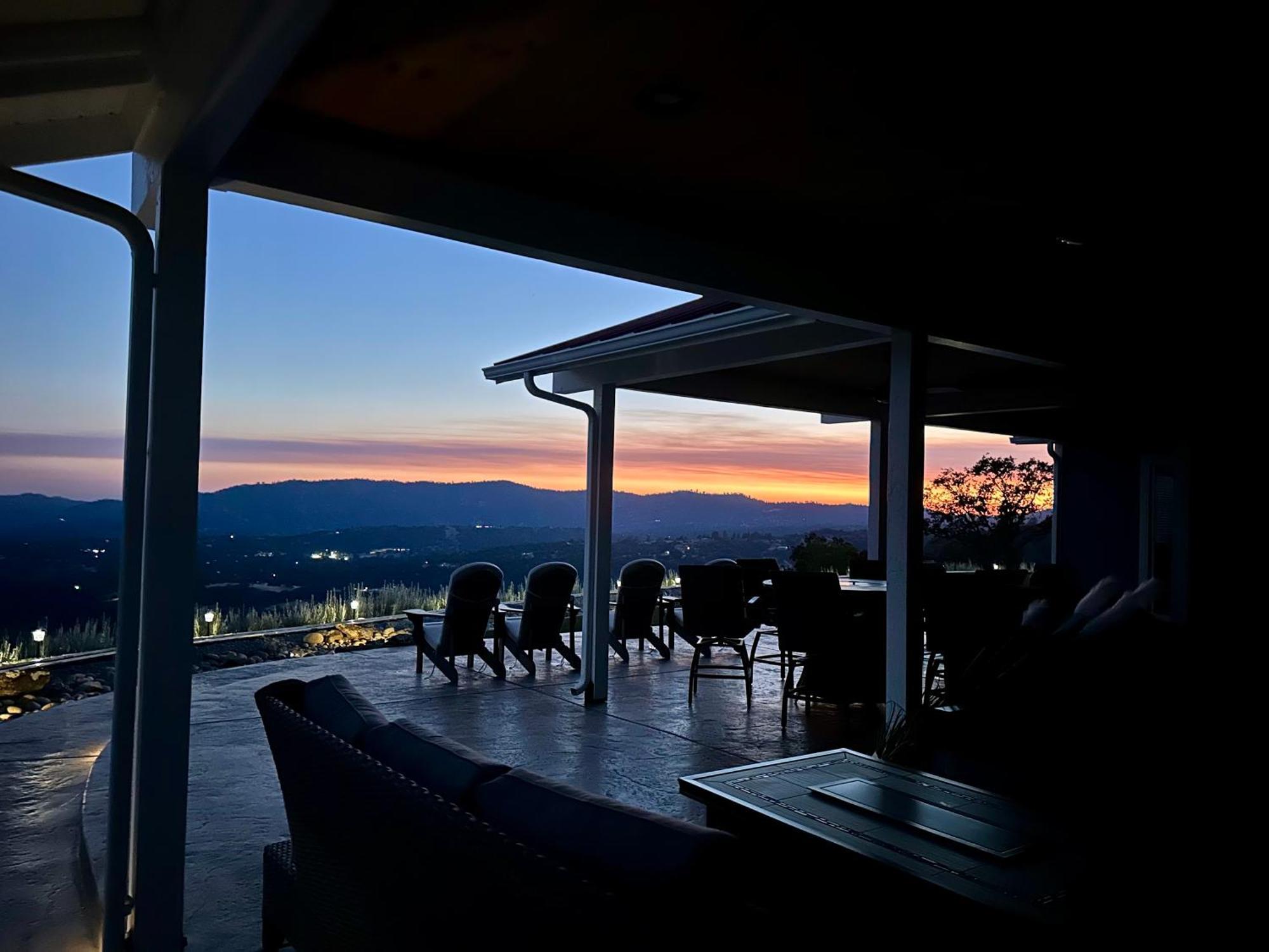 Enchanted Property Near Yosemite, View, Game Room Ahwahnee Buitenkant foto
