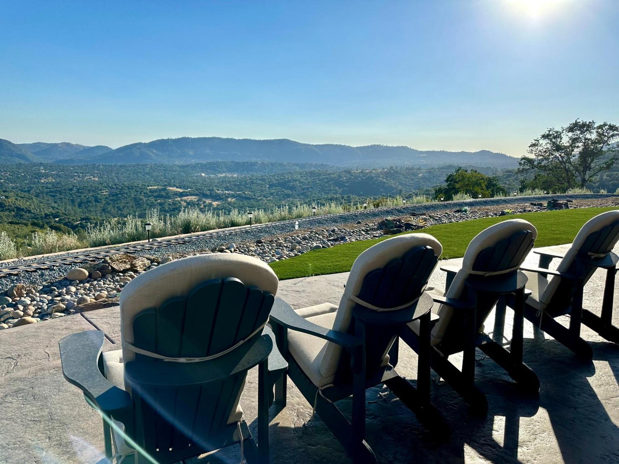 Enchanted Property Near Yosemite, View, Game Room Ahwahnee Buitenkant foto